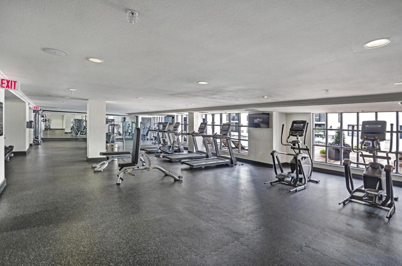Dharma Home Suites Coral Gables At Gables Grand Plaza Miami Esterno foto