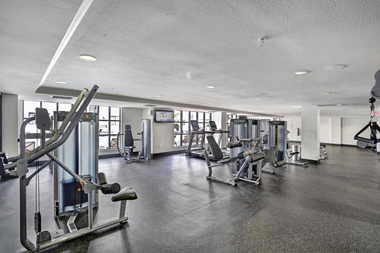 Dharma Home Suites Coral Gables At Gables Grand Plaza Miami Esterno foto