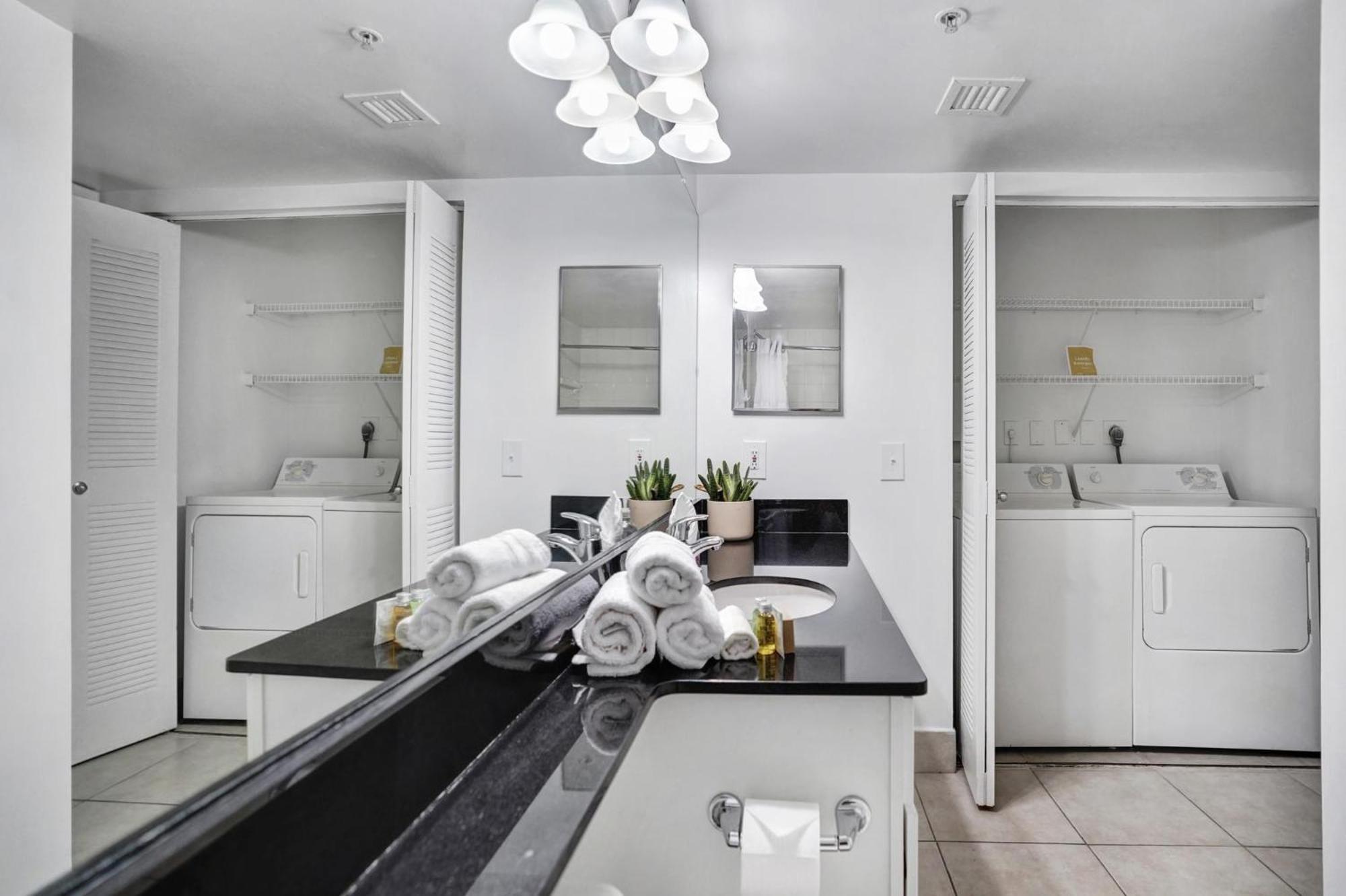 Dharma Home Suites Coral Gables At Gables Grand Plaza Miami Camera foto