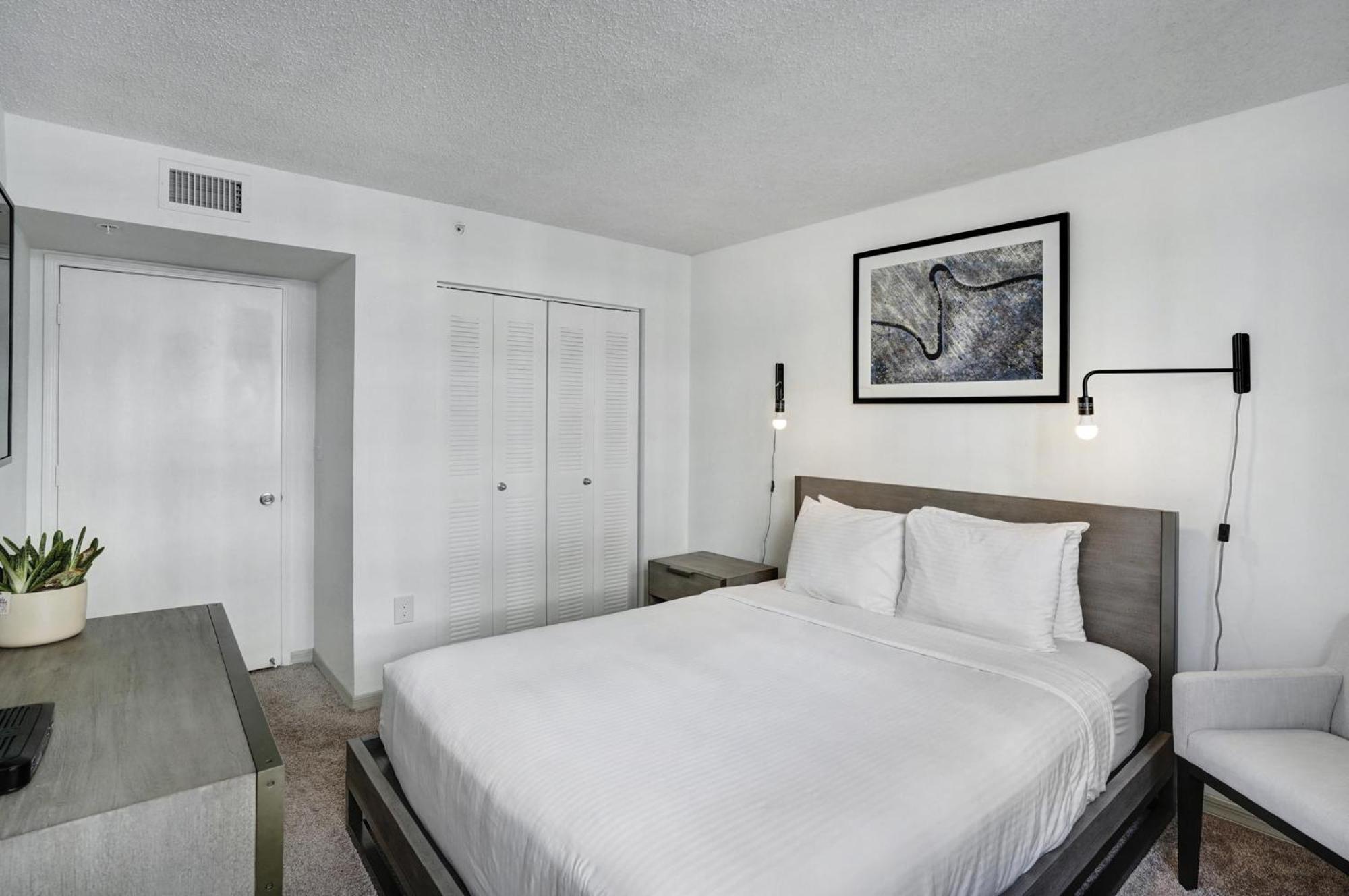 Dharma Home Suites Coral Gables At Gables Grand Plaza Miami Camera foto