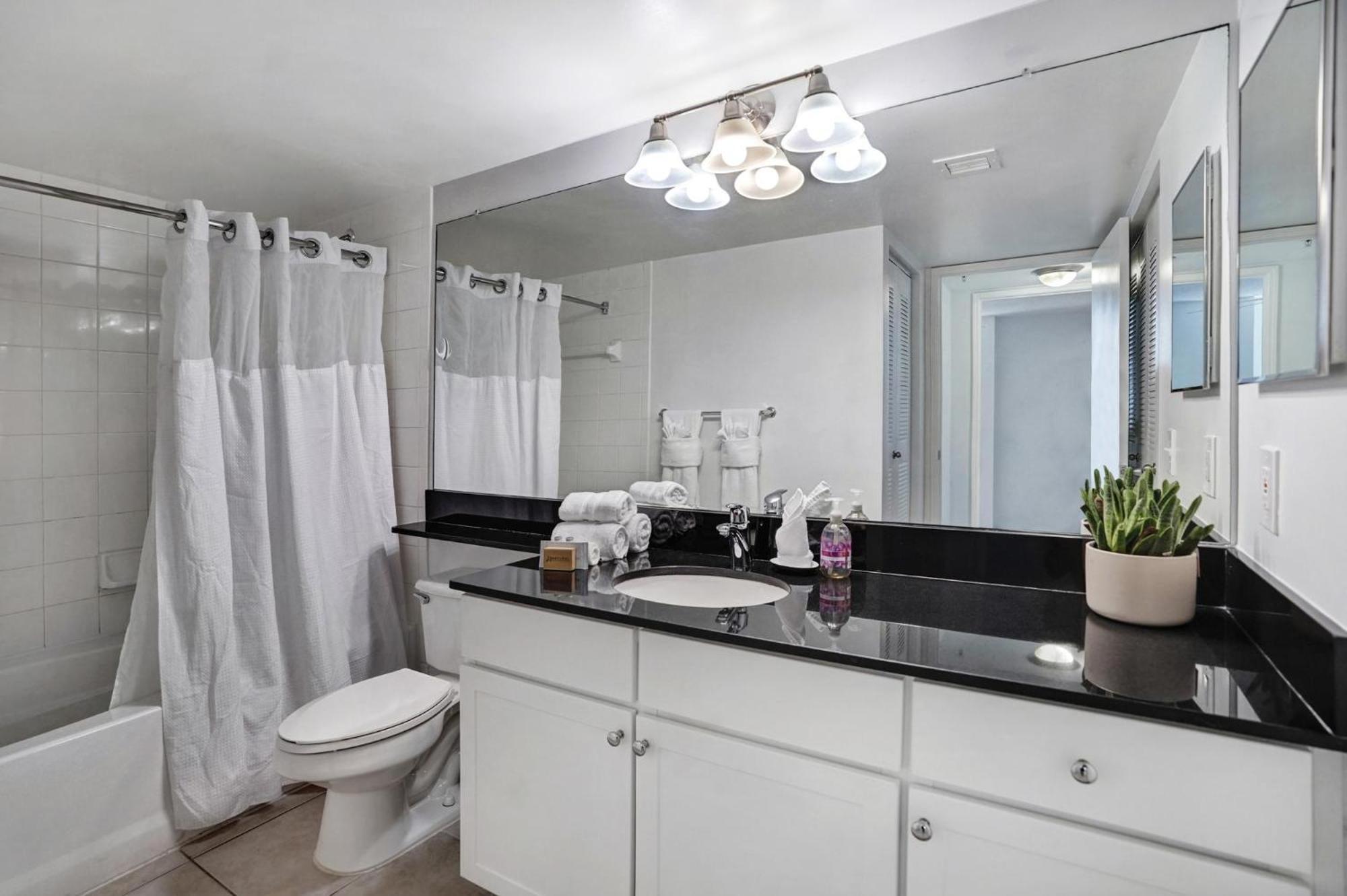 Dharma Home Suites Coral Gables At Gables Grand Plaza Miami Camera foto