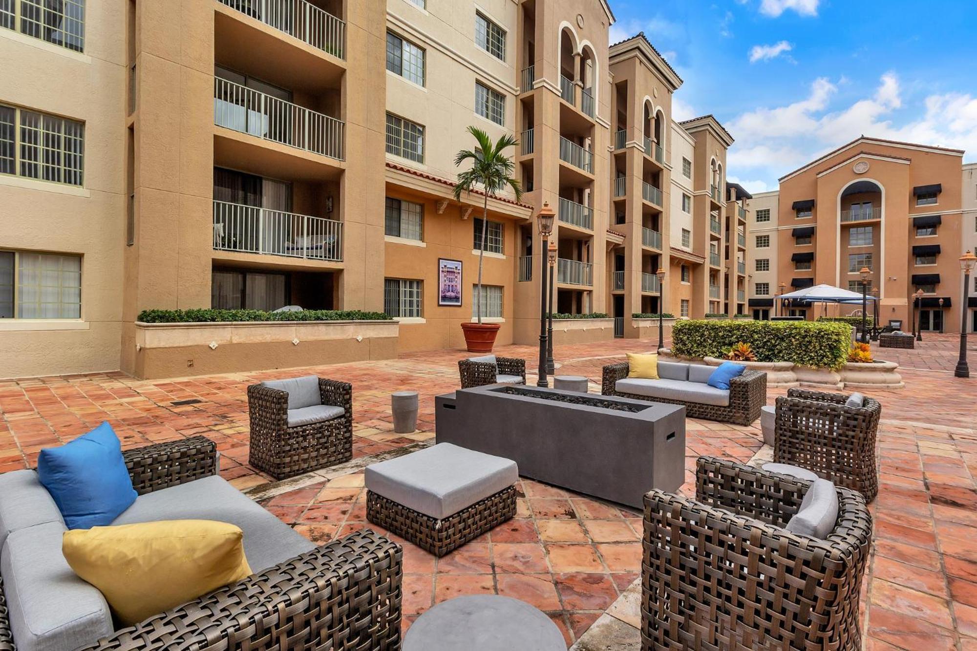 Dharma Home Suites Coral Gables At Gables Grand Plaza Miami Camera foto